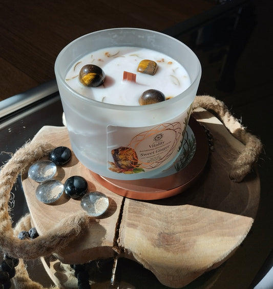 🕯️ Bougie Parfumée Vitalité – Œil de Tigre & Gingembre Doux – 256g